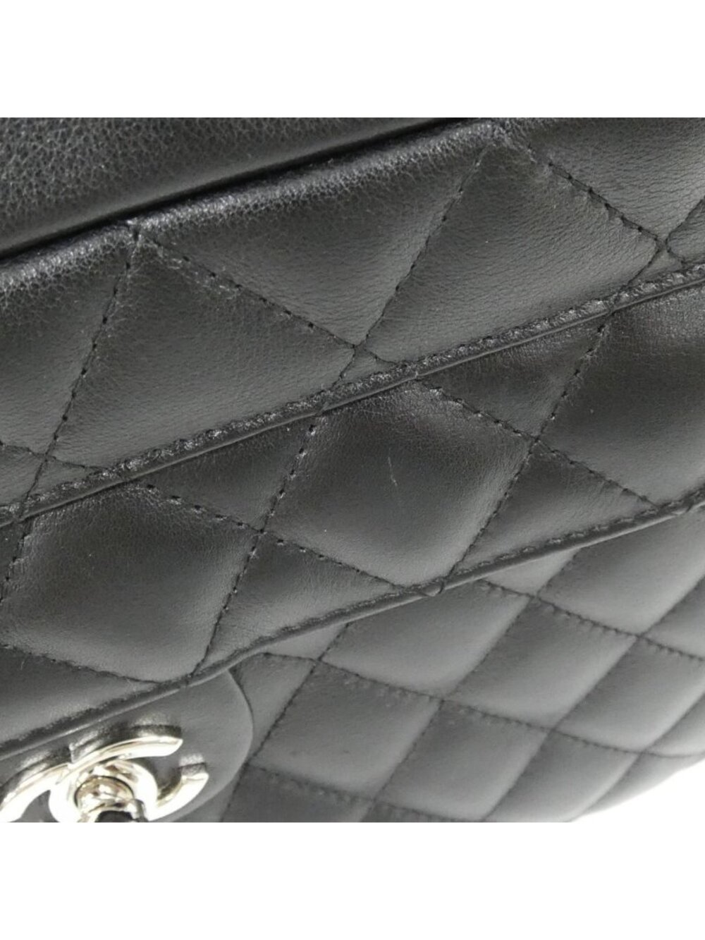 Chanel Cambon Line Shoulder - Picture 5 of 10